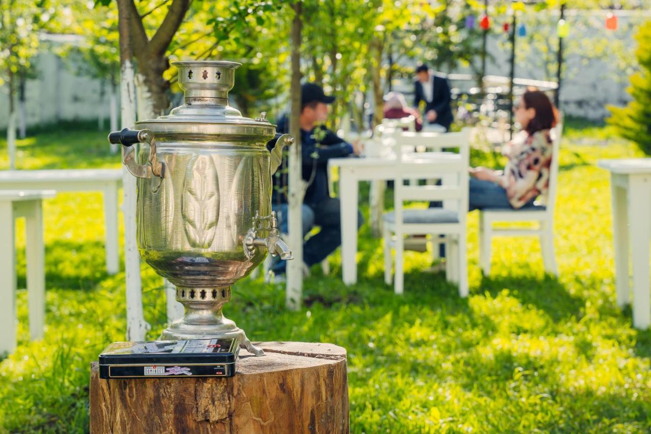 White Boutique Hotel غابالا المظهر الخارجي الصورة