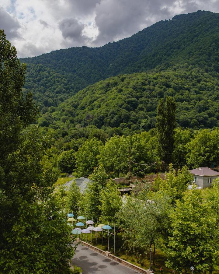 White Boutique Hotel غابالا المظهر الخارجي الصورة